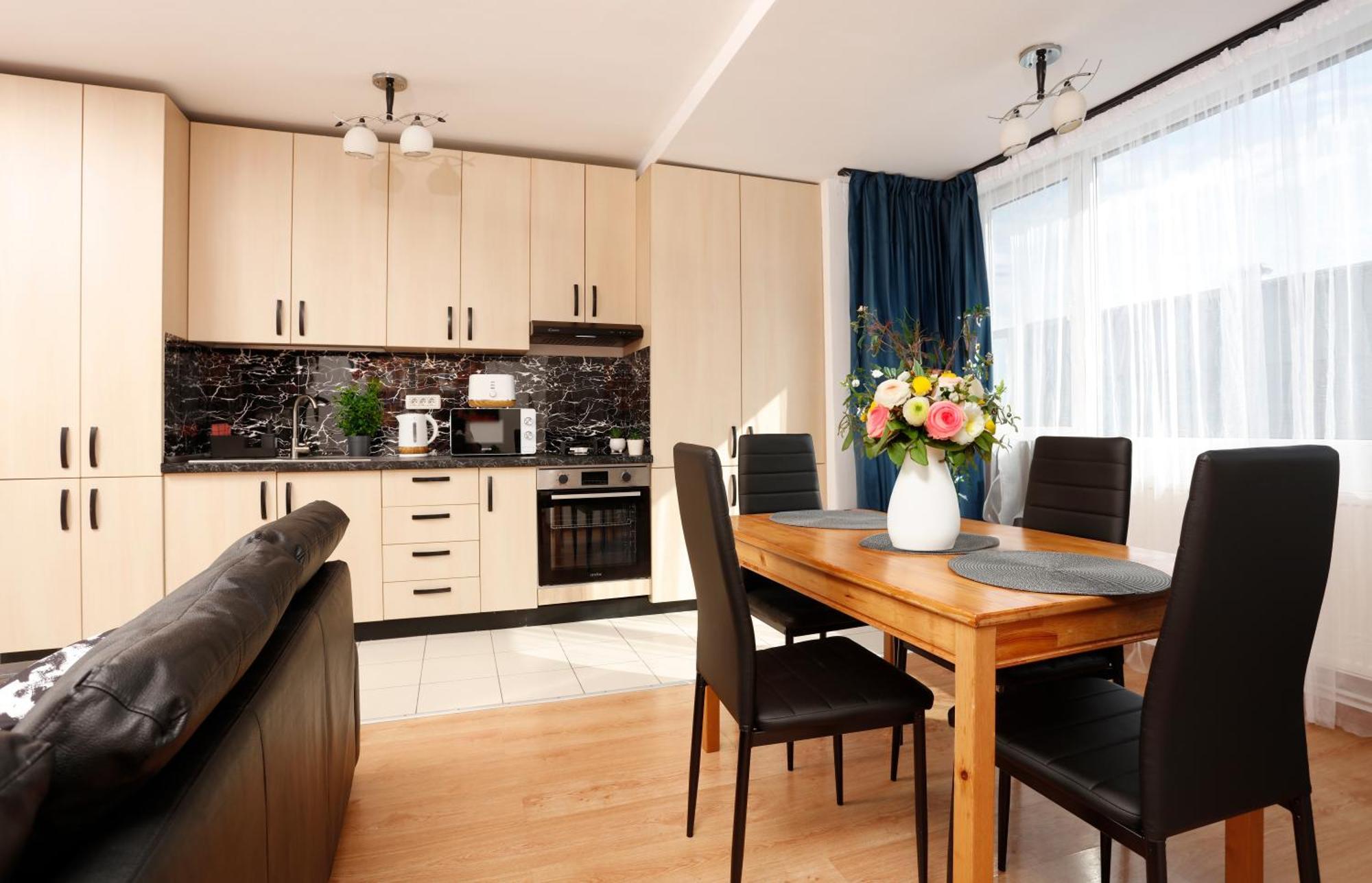 Enchanting Retreat - Historic Old Town - Pet-Friendly Haven - Steps From Unirii Bukurešť Exteriér fotografie