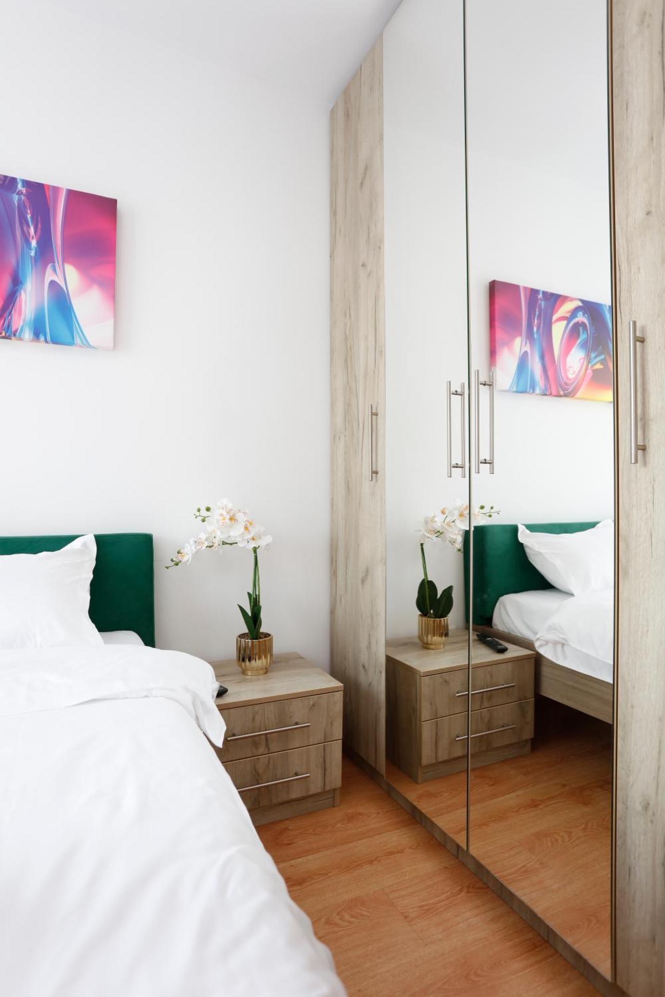 Enchanting Retreat - Historic Old Town - Pet-Friendly Haven - Steps From Unirii Bukurešť Exteriér fotografie